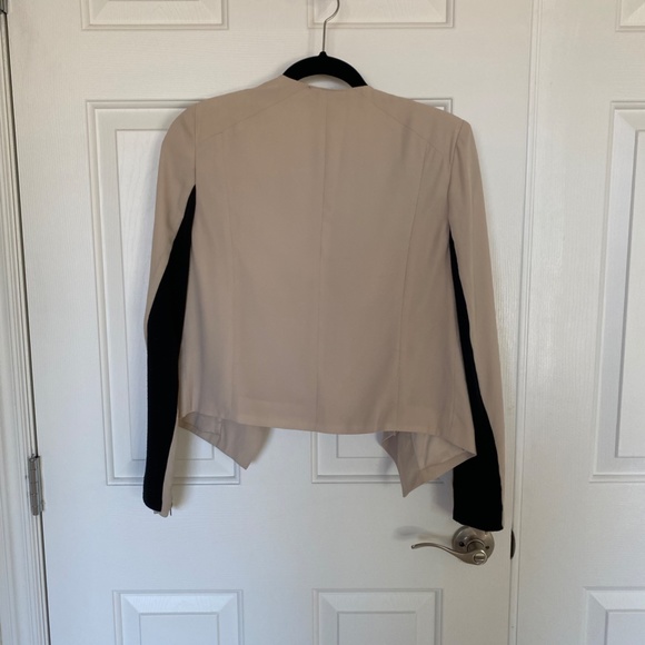 Bebe Open Lapel Jacket - Picture 2 of 4